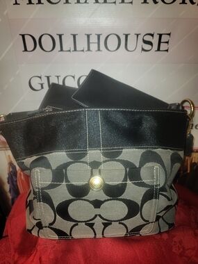 Coach Signature Canvas Shoulder Bag in Black/Gray w/Wallet & Card Holder